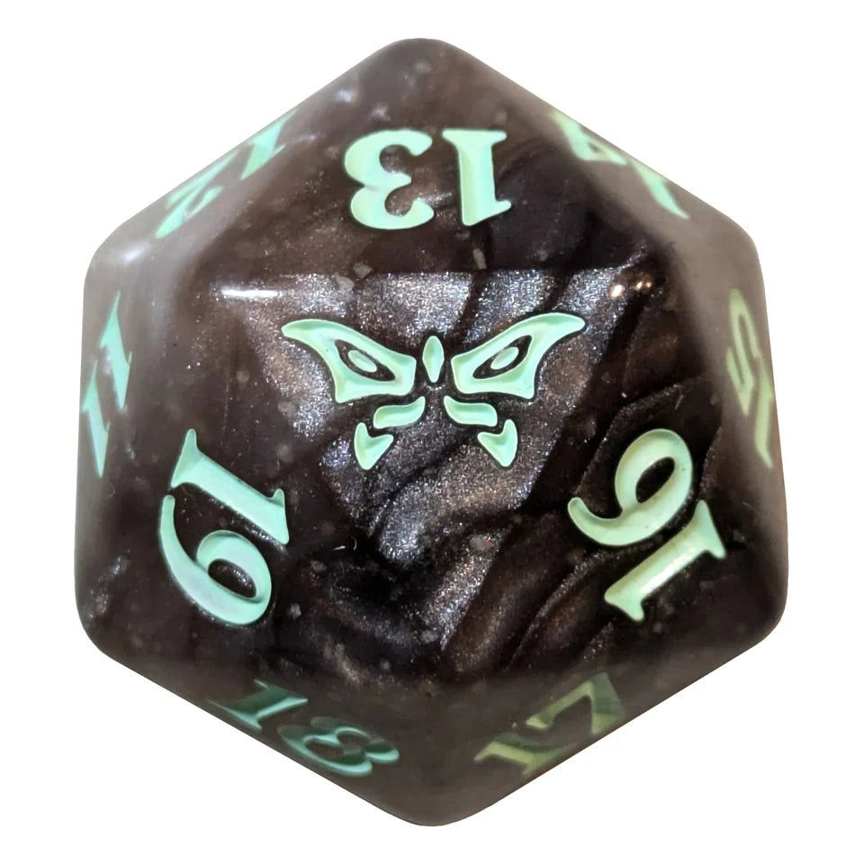 Duskmourn: House of Horror: Nightmare Bundle D20 Die⁣